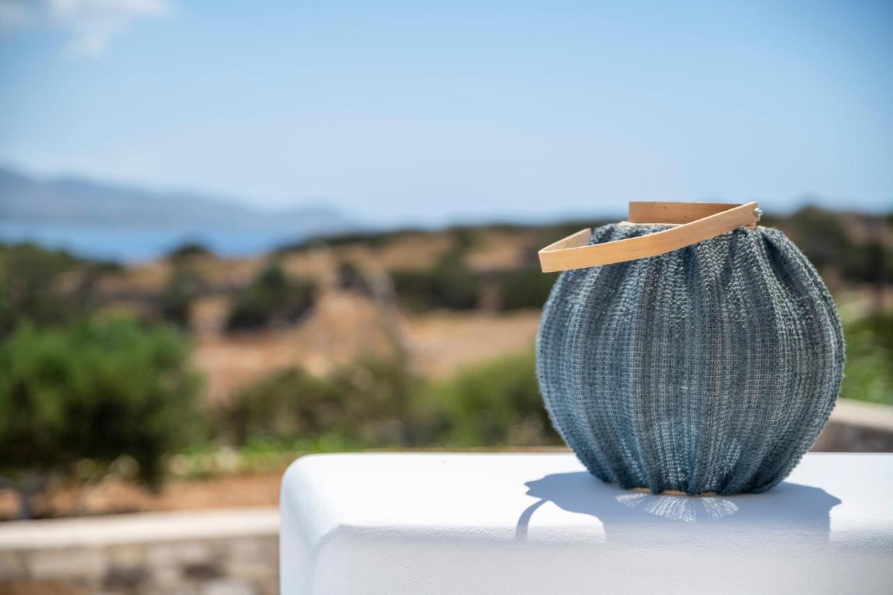 Salty Villas, Chrissipi Andiparos Exterior photo